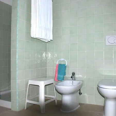 招待所 阿尔盖罗海洋客房 3*