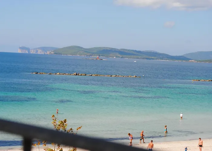 Sea בית הארחה